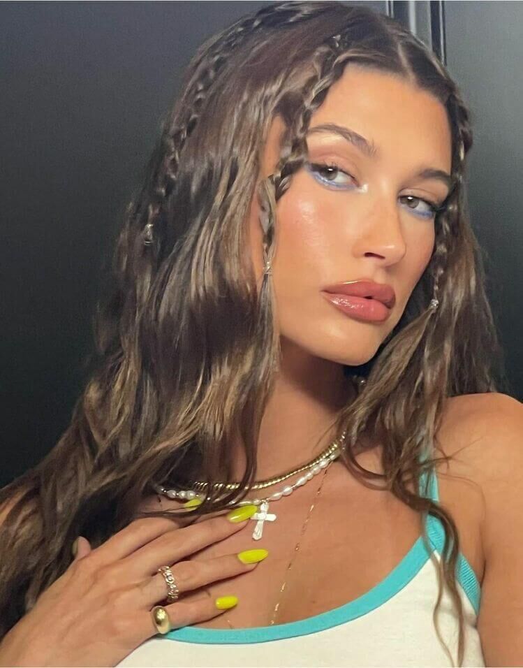 Kombinine Göre Renkli Eyeliner Seçme Rehberi