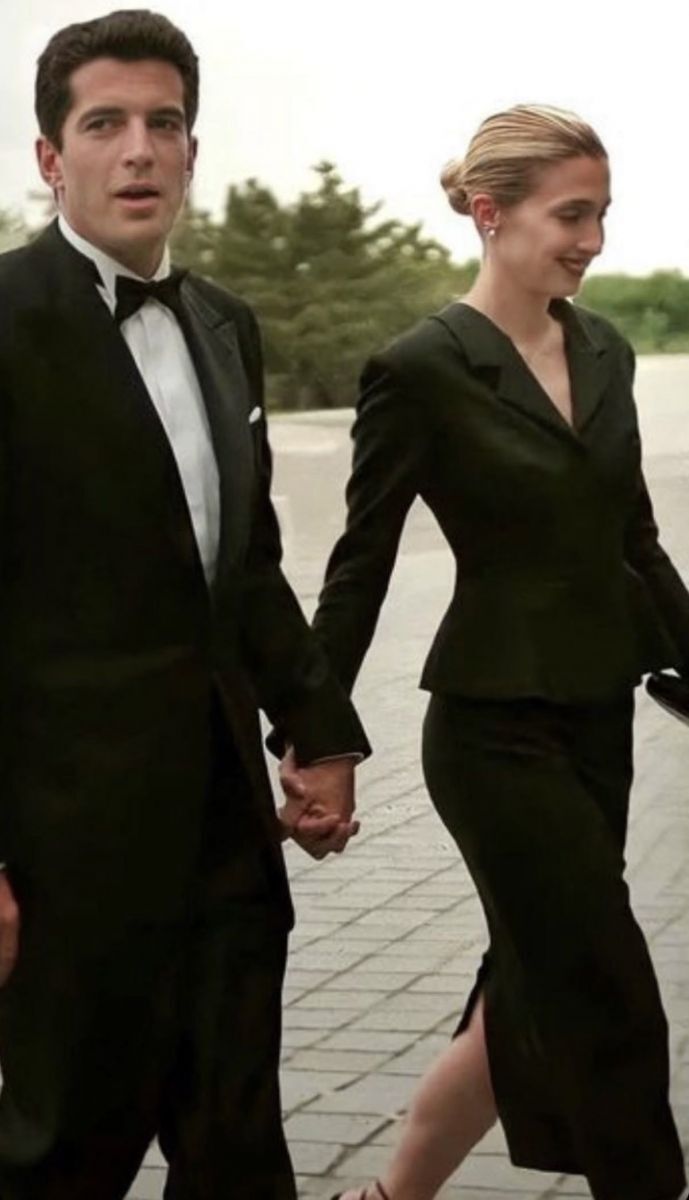 John F. Kennedy JR. ve Carolyn Bessette Aşkı Dizi Oluyor: Şıklığın ve Sadeliğin Altın Çağı