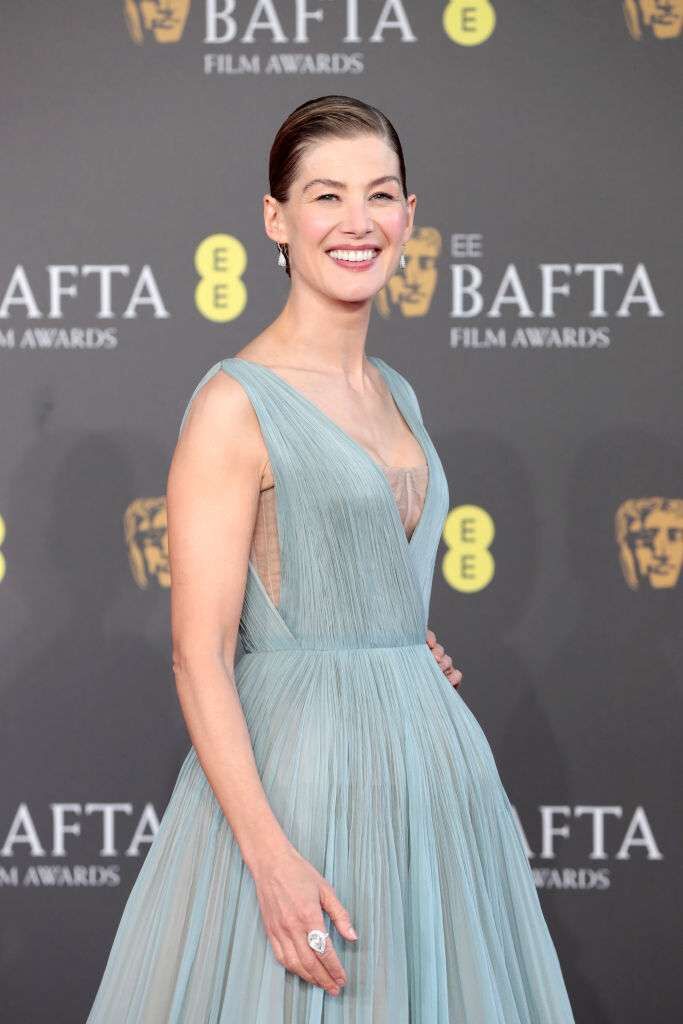 2024 BAFTA Ödül Töreni’nin Dikkat Çeken Mücevher Tercihleri