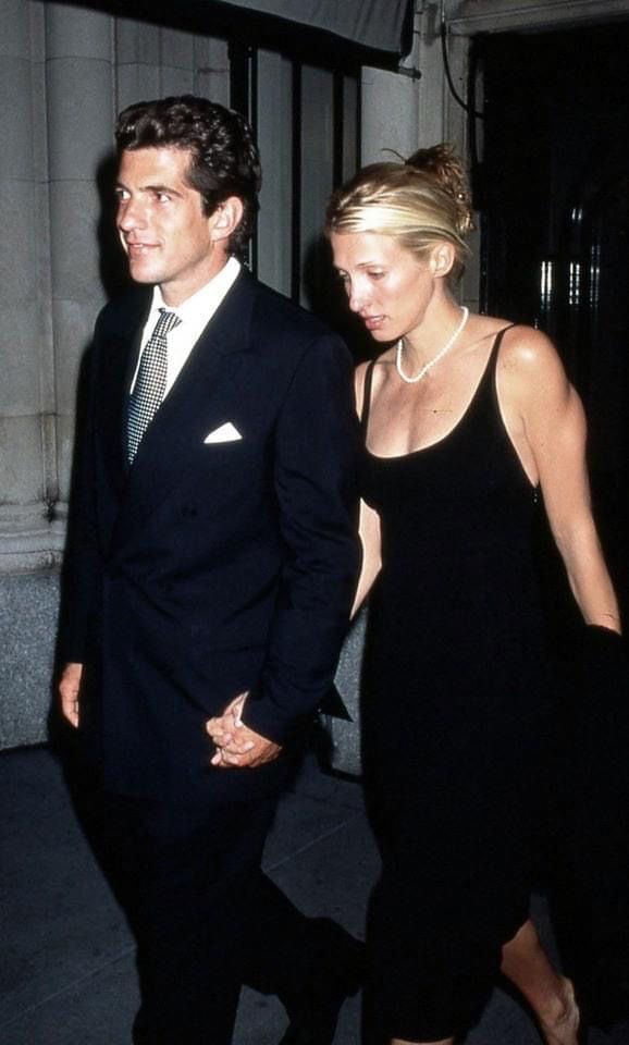John F. Kennedy JR. ve Carolyn Bessette Aşkı Dizi Oluyor: Şıklığın ve Sadeliğin Altın Çağı