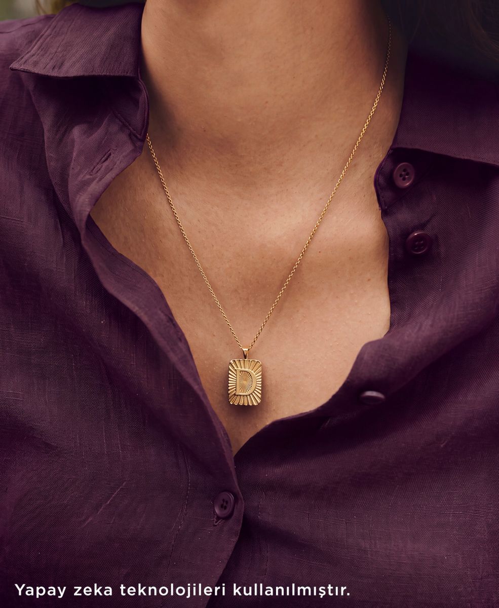Yeni Lüks Neden Daha Kişisel? Charm, Layering ve Vintage Etkisi