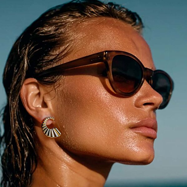 Yaz Sezonu İndirimlerinden Alınması Gereken 5 Zamansız Takı