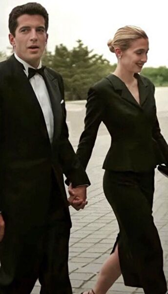 John F. Kennedy JR. ve Carolyn Bessette Aşkı Dizi Oluyor: Şıklığın ve Sadeliğin Altın Çağı