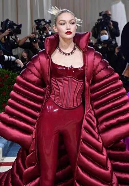 Geçmişten Günümüze Met Gala Konseptleri ve İkonik Görünümleri