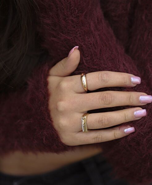 2026 Minimal Yüzük Trendleri: Tiny Rings & Stacking Stili