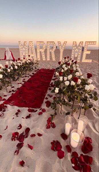 Sürpriz Evlilik Teklifi Önerileri ile En Mükemmel Teklifi Siz Yapın