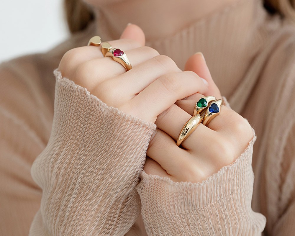 İşaret Parmağında Yüzük Olmasının Anlamı Nedir?