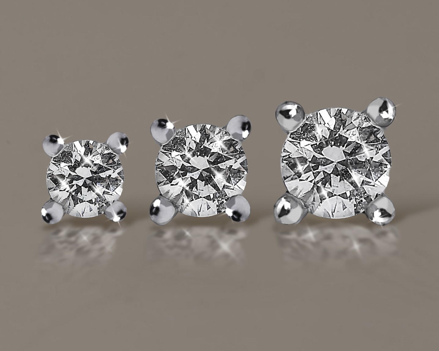 Zarafetin Anahtarı: Güneş Gözlüğü ve Pırlanta Küpe Uyumu